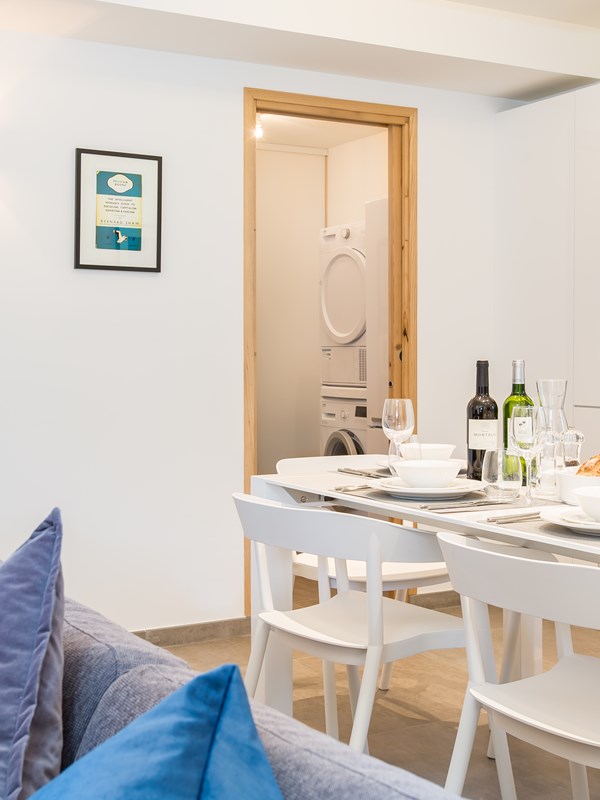 Apartment 101, Luxury Apartment Morzine - Dining Kitchen