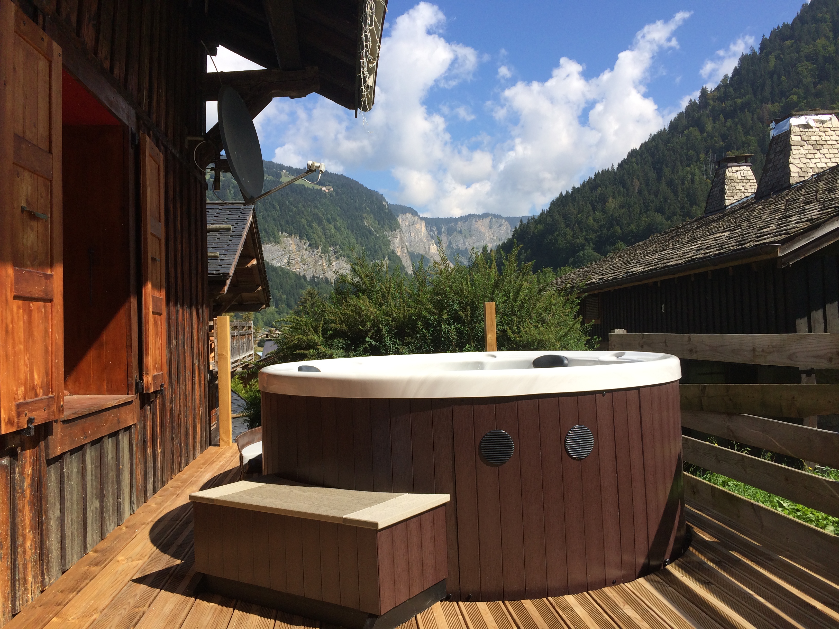 Chalet The Petit Farmhouse Morzine 1