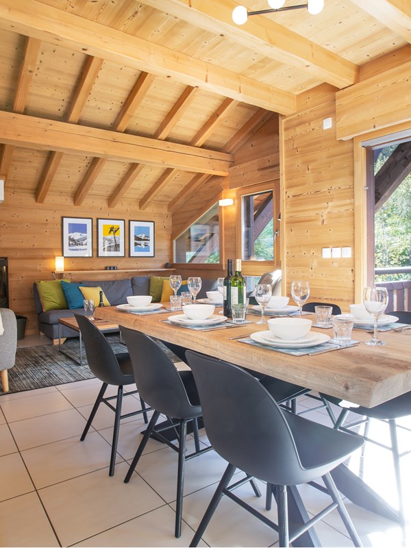 MM WATERSIDE A LARGE 13