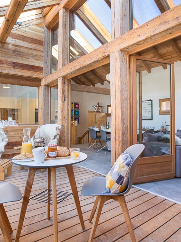 MM Townhall Small 19