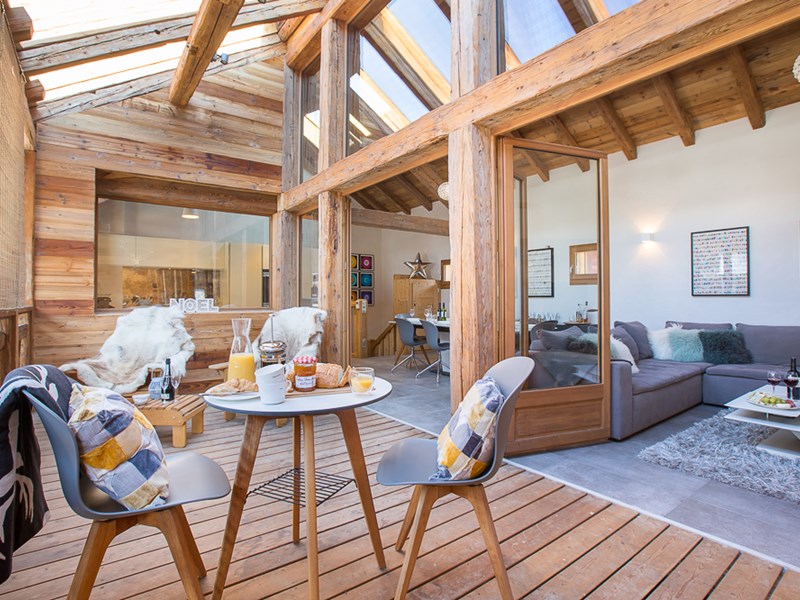 MM Townhall Small 19