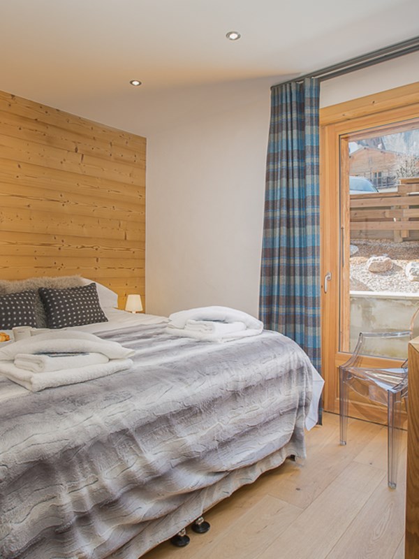 MM Townhall Small 47