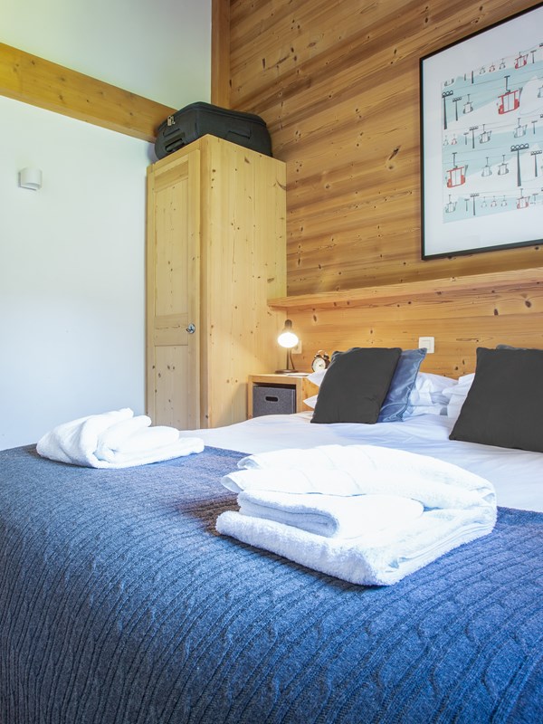 Grey Cushions LARGE (1 Of 2)