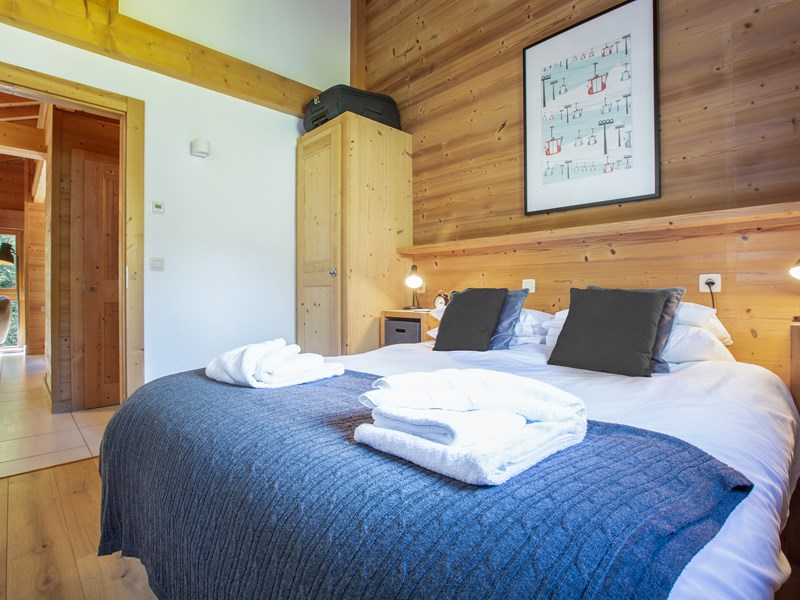 Grey Cushions LARGE (1 Of 2)