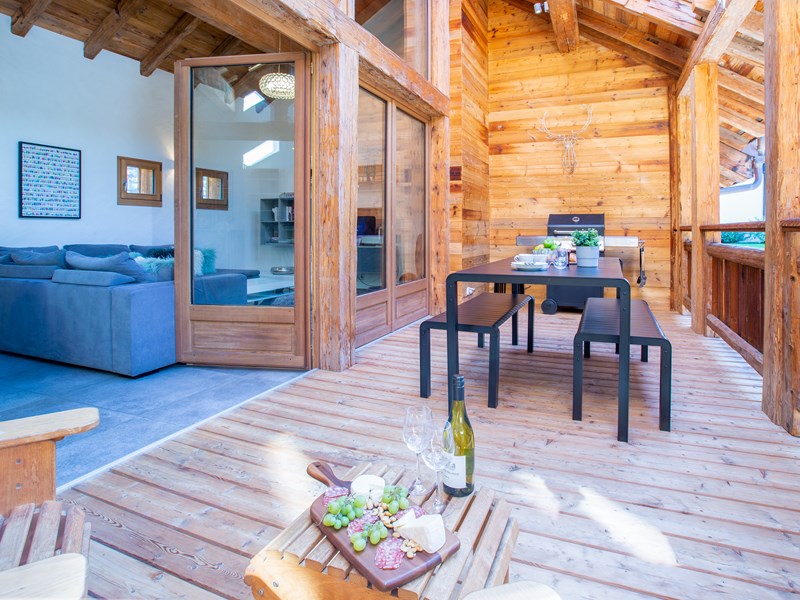 MM Vieux Bois Exterior Sept 24 2