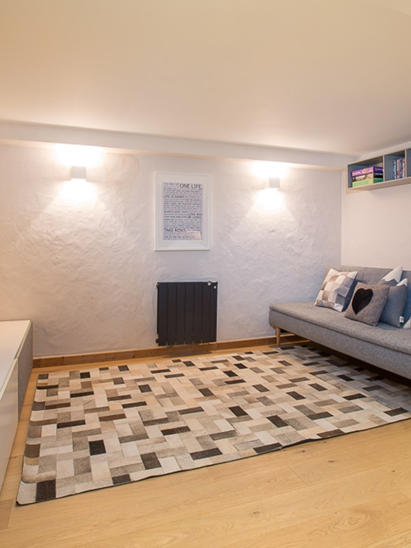 MM Townhall Small 11