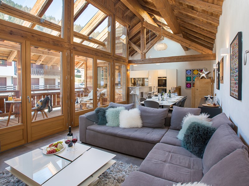 MM Townhall Small 26