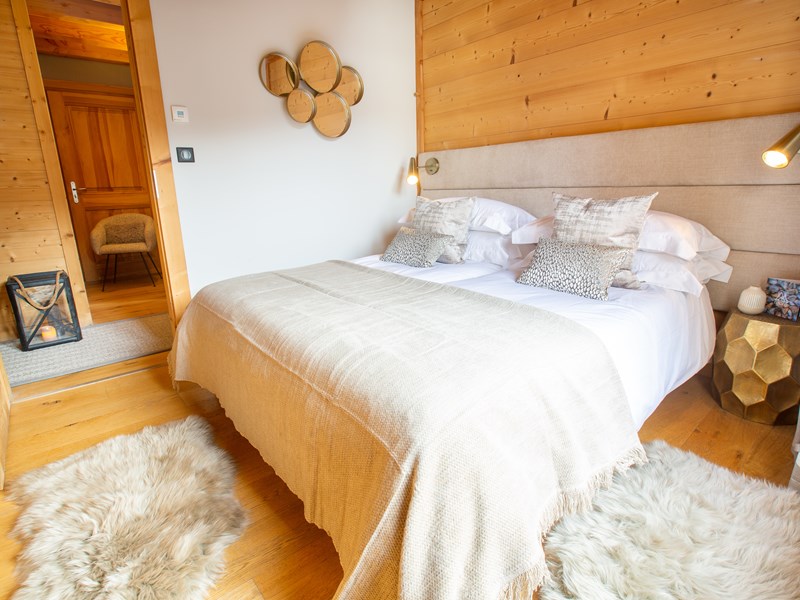 MM Passerelle Exterior And Bed 5