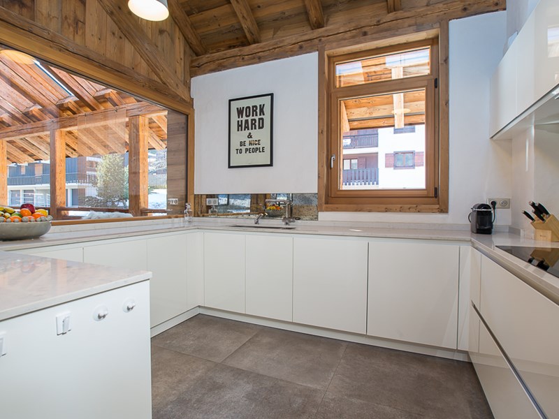 MM Townhall Small 31