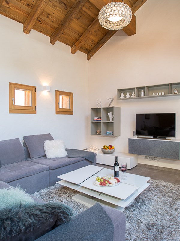 MM Townhall Small 23