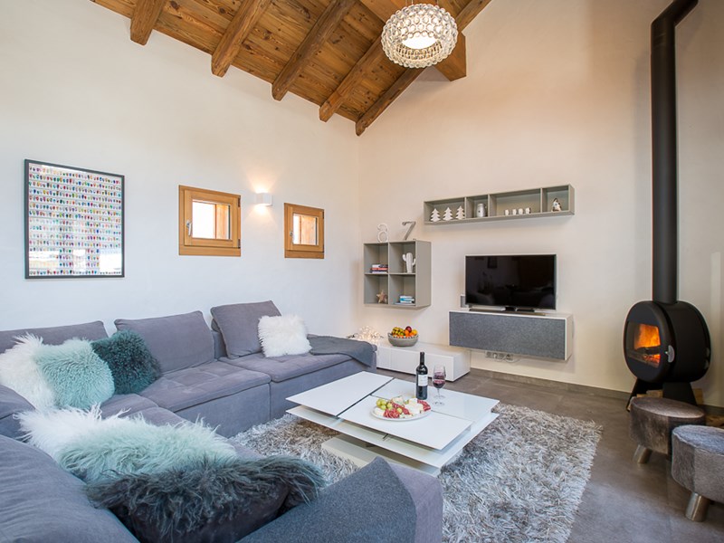 MM Townhall Small 23