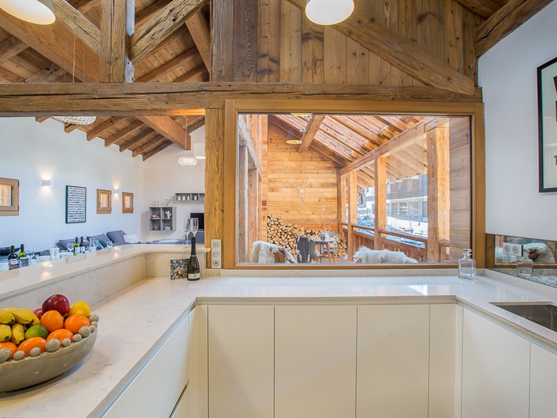 MM Townhall Small 30