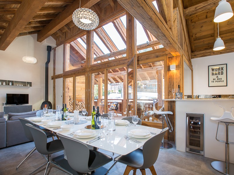 MM Townhall Small 15