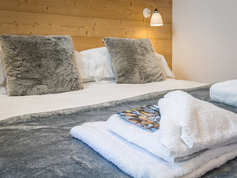 MM Townhall Small 36